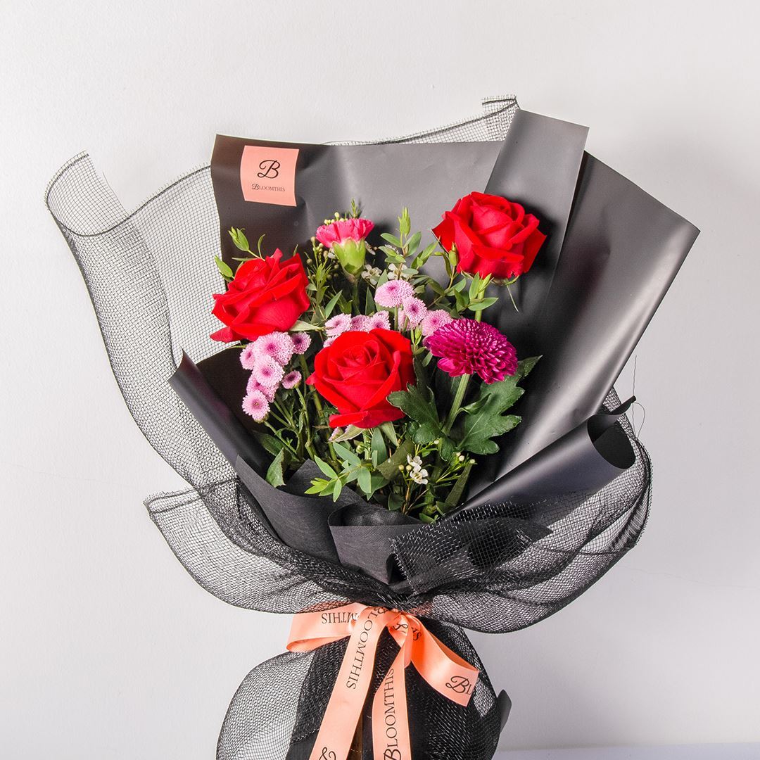 Audrey Black Red Rose Bouquet - Image 3