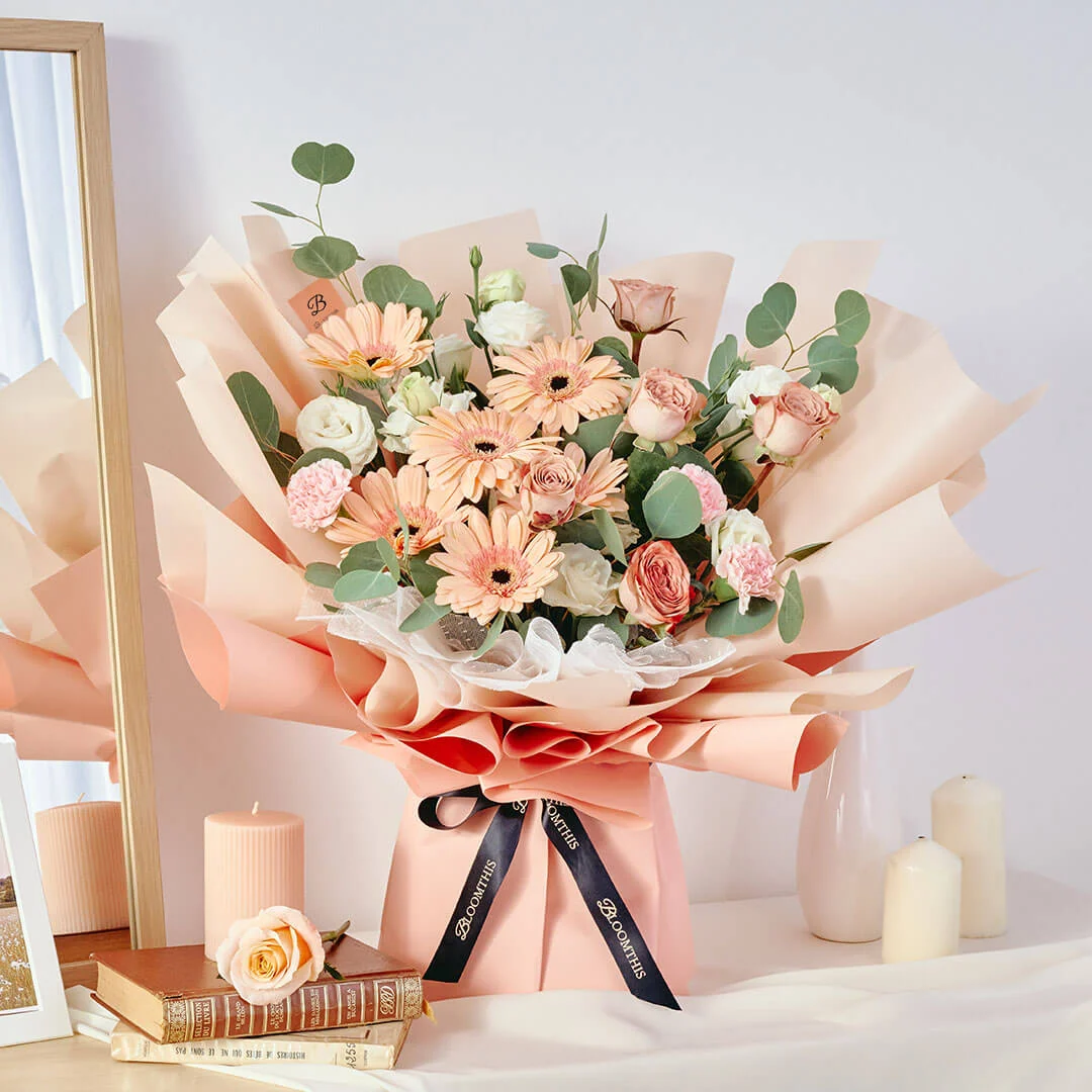 Blake Peach Gerbera Bouquet - Image 3