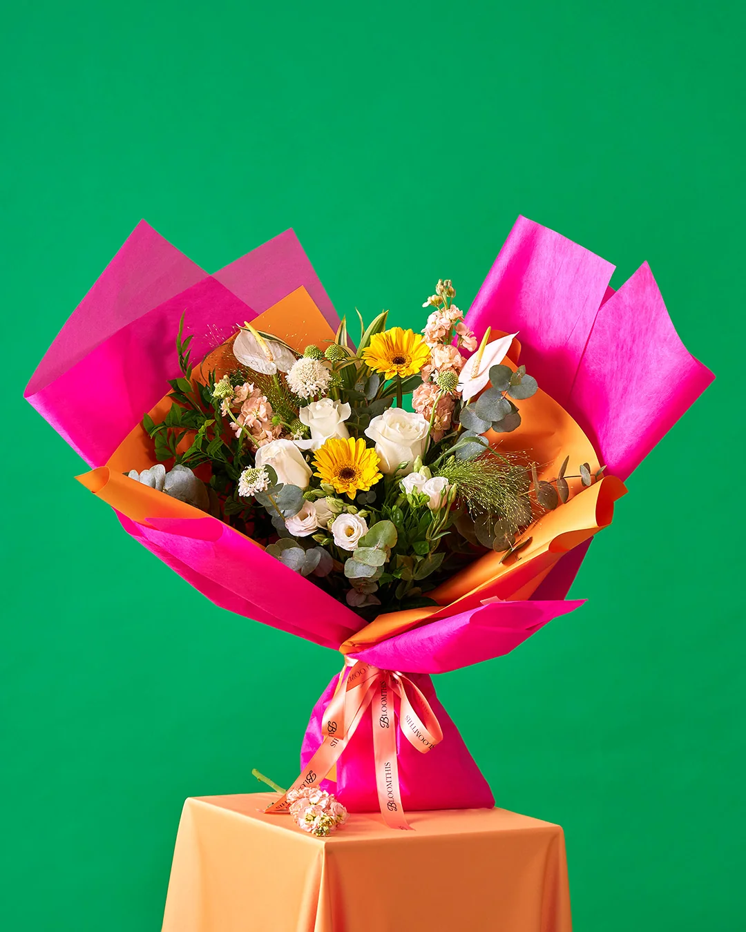EXTRA white rose bouquet - Image 3