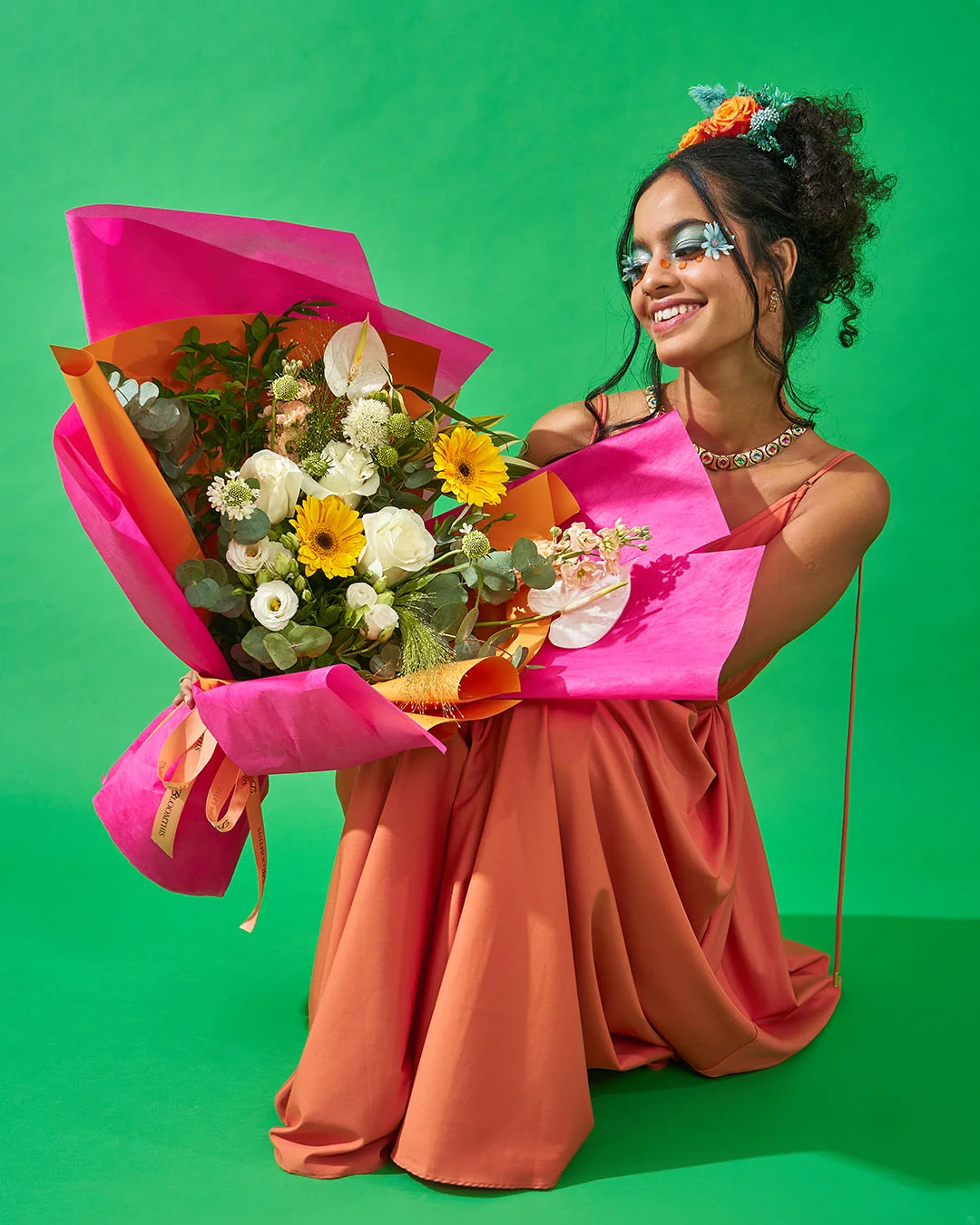 EXTRA white rose bouquet - Image 5