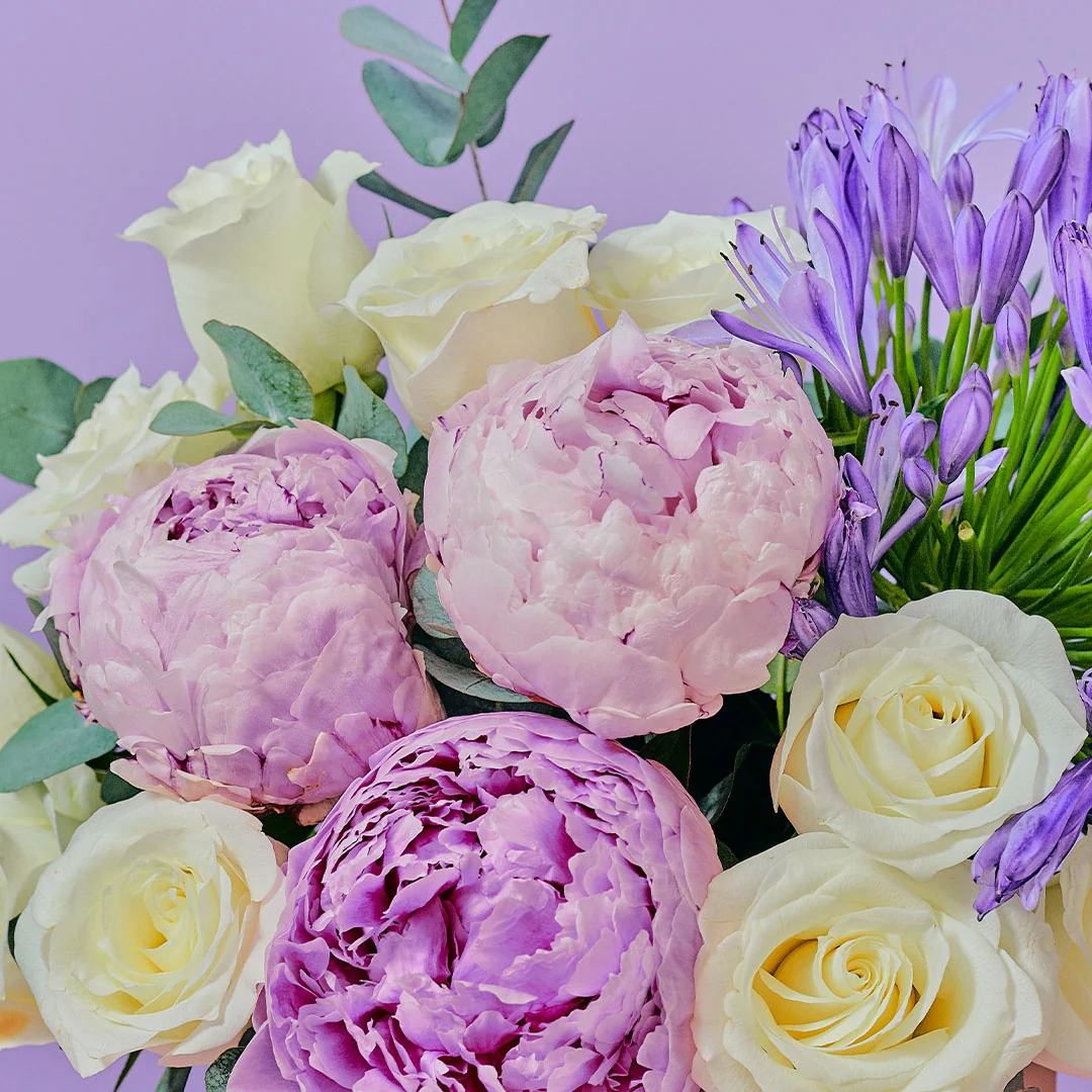 Percy Rose & Peony Flower Box - Image 5