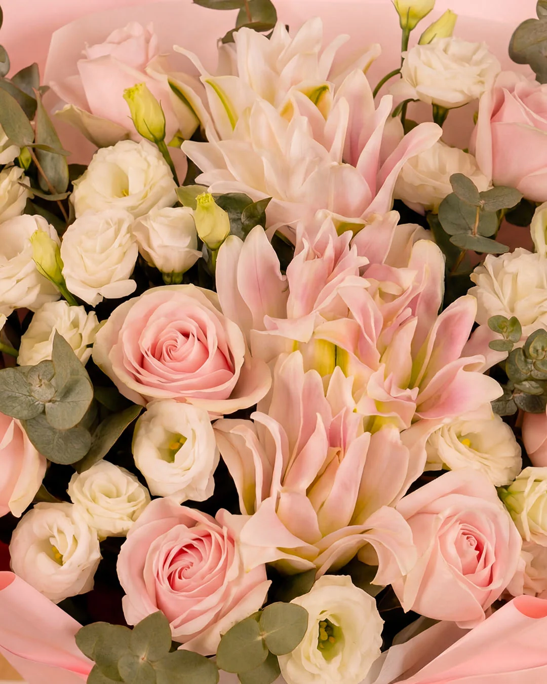 Tessa Pink Lily Bouquet - Image 3