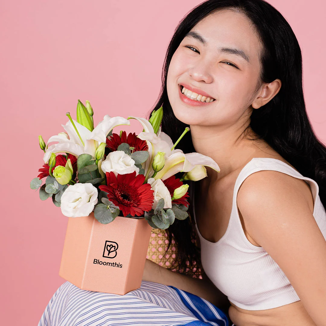 Valda Gerbera & Lily Flower Box - Image 4